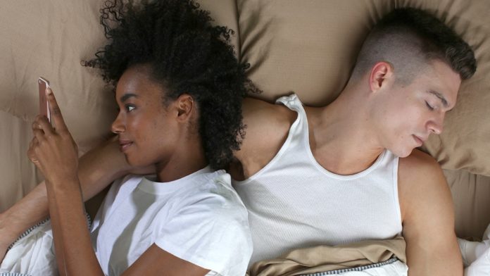 Five Things Women Do When They Are Cheating