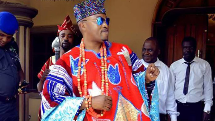 Police To The Rescue As Oluwo Beats Up Another Monarch