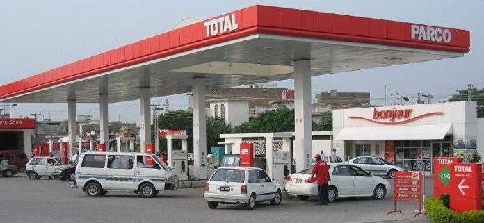 Confusion As Petrol Marketers Fix Fuel Price At N162 A Litre