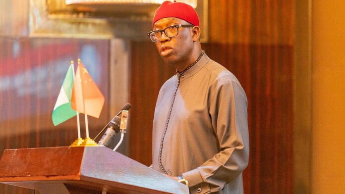 Governance: Ifeanyi Okowa Signs N383bn 2021 Budget