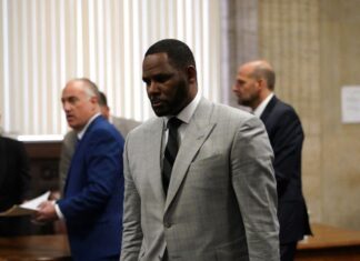 Accuser To Jury: R. Kelly Kept Gun Nearby While Berating Me